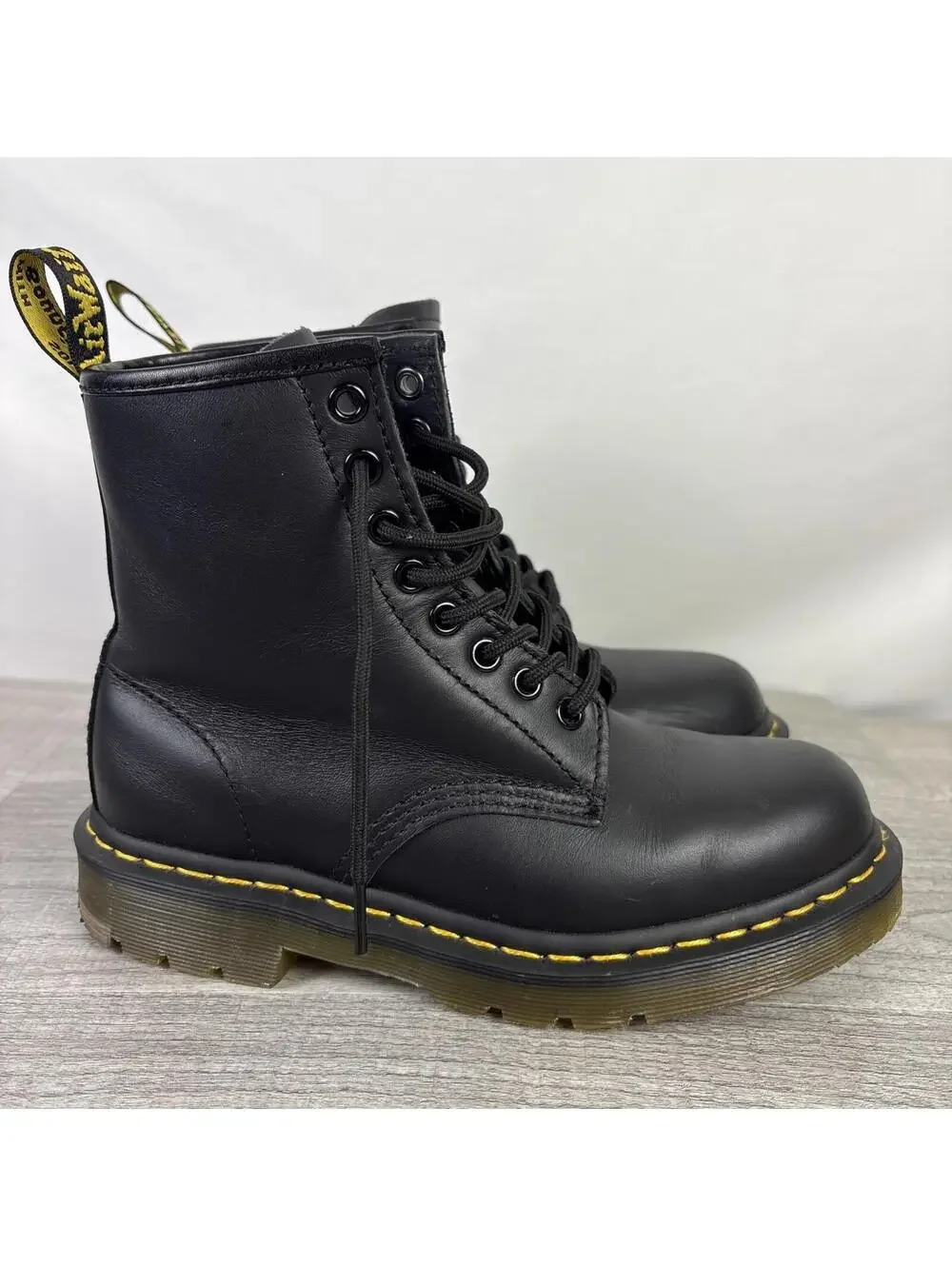 Dr Martens Air Wair ASTM F2892-18 EH Men 6 / Black Leather Safety Boots